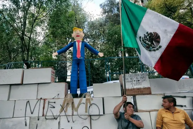 Piñata de Donald Trump
