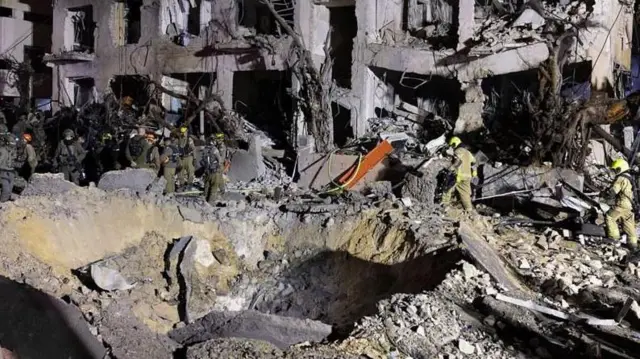 காமனெயி மரணம், இரான் மீது அமெரிக்கா, இஸ்ரேல் தாக்குதல்