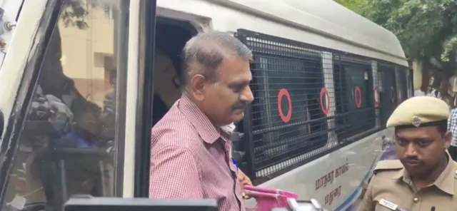 कोरोनाकाळात कस्टडीत केलेल्या मारहाणीत पिता-पुत्राचा मृत्यू झाला होता