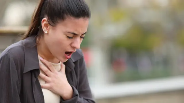 మానవుల్లో అసహజ మరణాలకు గొంతు దగ్గర ఉక్కిరిబిక్కిరి కావడం ఒక కారణం