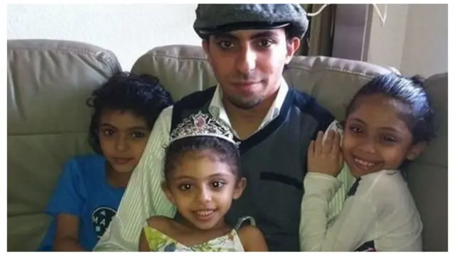 માનવાધિકાર કાર્યકરોનો આરોપ છે કે સાઉદી અરબ દુનિયામાં સૌથી ખરાબ દેશમાંનો એક છે, જ્યાં માનવાધિકારોનું સૌથી વધુ ઉલ્લંઘન થાય છે.