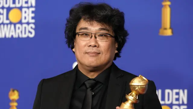 韩国导演奉俊昊的《寄生虫》（Parasite）已经获第77届金球奖最佳外语影片奖