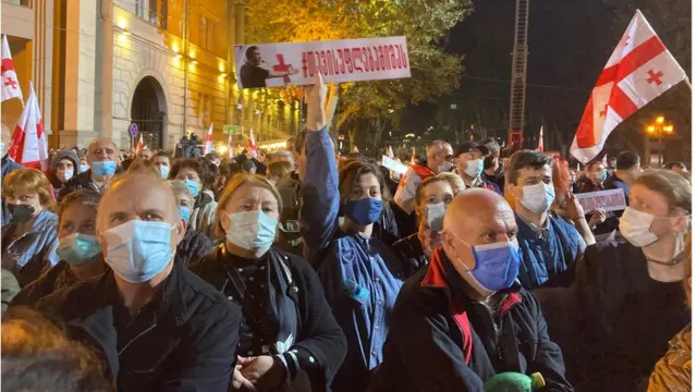 Учасники акції, що вимагають звільнення Саакашвілі