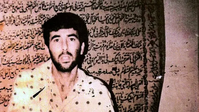 صورة لرون آراد خلال فترة احتجازه في لبنان