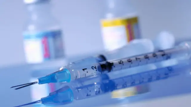 खोप दिने सुइ (प्रतीकात्मक तस्बिर)