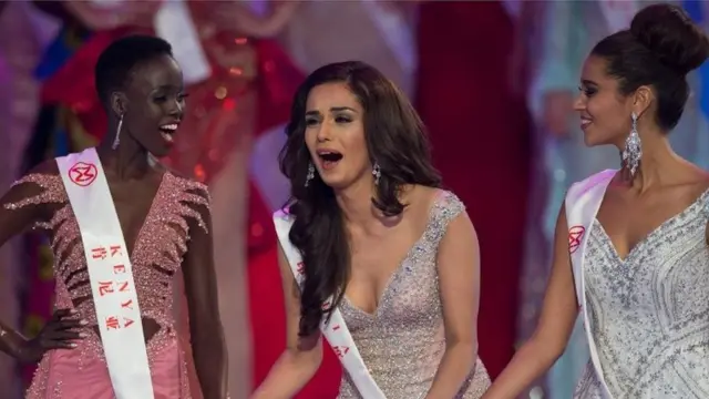 मानुषी छिल्लर