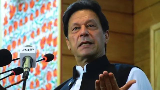 इमरान ख़ान