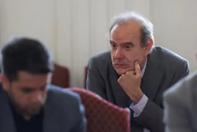 انریکه مورا، مذاکره‌کننده ارشد اروپا