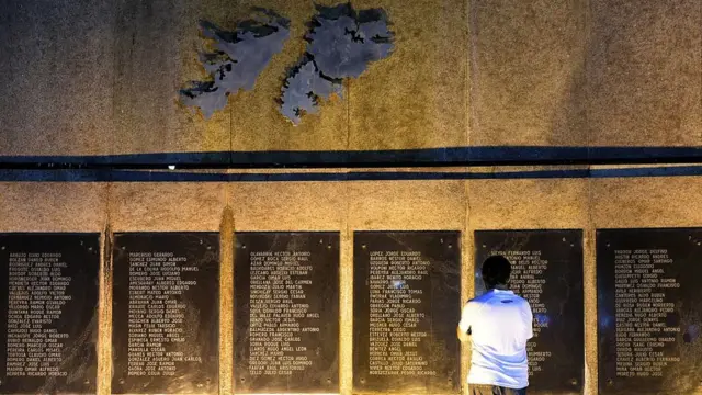 Memorial nas Falklands / Malvinas