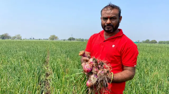 शेतकरी गणेश शिंदे