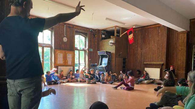 Assembleiab1 bet jogocorpos docente e discenteb1 bet jogoSummerhill