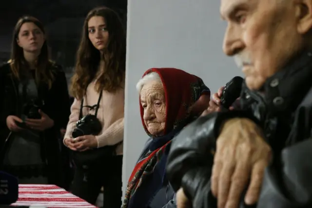 Свідок Голодомору Тамара Бедренко у Національному музеї "Меморіал жертв Голодомору", в Києві, 16 листопада 2017 р.