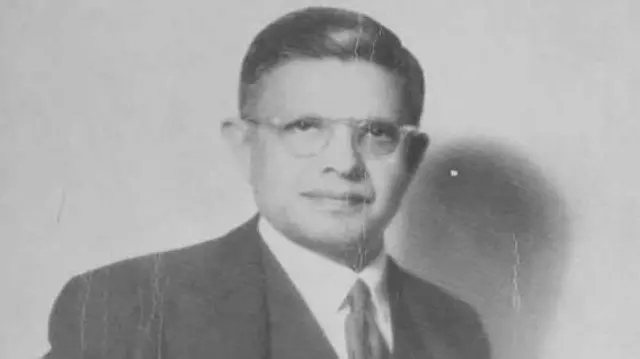 હરિલાલ ગાંધી, ગાંધીજી, ફિનિક્સ આશ્રમ, હરિલાલ તથા જયકુંવરનાં સંબંધ, હરિલાલ અને પત્ની સુશિલા, હરિલાનાં સંતાનો અને પરિવારજનો, દક્ષિણ આફ્રિકામાં રંગભેદની નીતિ, બીબીસી ગુજરાતી