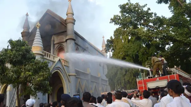 जबलपुर में मध्य प्रदेश हाई कोर्ट की इमारत में पिछले साल आग लग गई थी