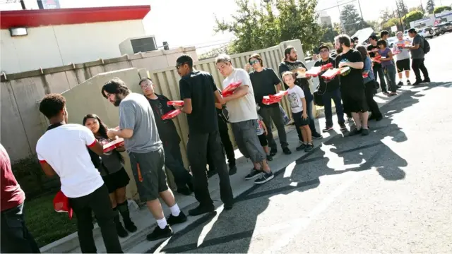 फ़ास्ट फ़ूड और स्नैक फ़ूड