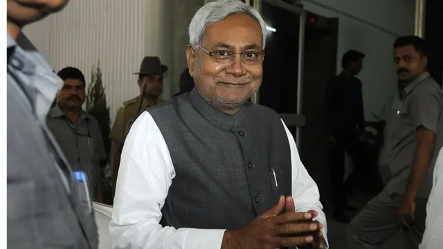 नीतीश कुमार