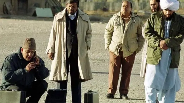 શરૂઆતમાં પાકિસ્તાને વિમાનને લાહોર ઍરપૉર્ટ પર ઊતરવાની મંજૂરી ન આપી