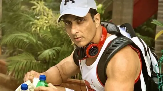 सोनू सूद