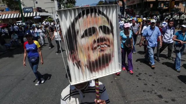 Cartel de Juan Guaidó