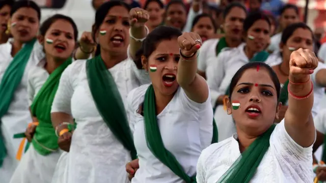 بالصور: اليوم العالمي للمرأة