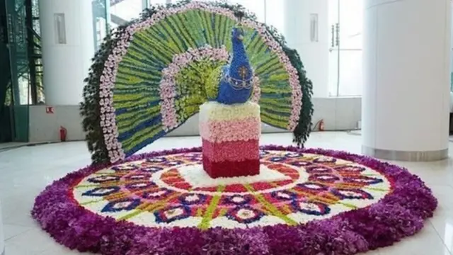 ਆਕਾਸ਼ ਅੰਬਾਨੀ ਦੇ ਵਿੱਹ ਵਿੱਚ ਫੁੱਲਾਂ ਦਾ ਮੋਰ