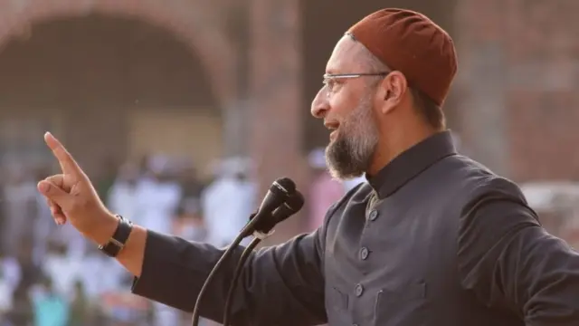 అసదుద్దీన్ ఒవైసీ