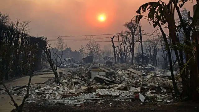 Destroços do incêndioscassino esporteLos Angeles