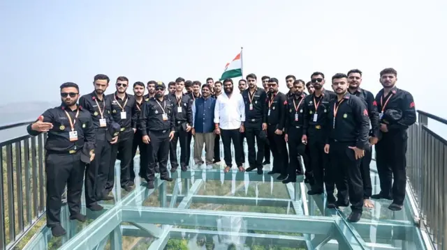 ఇరాన్ నౌకాదళం, ఐఆర్ఐఎస్ దేనా, కైలాసగిరి,విశాఖ