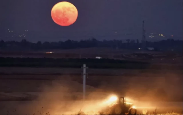 لویه سپوږمۍ