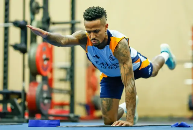 Ɗan wasan Real Madrid Eder Militao a jim.