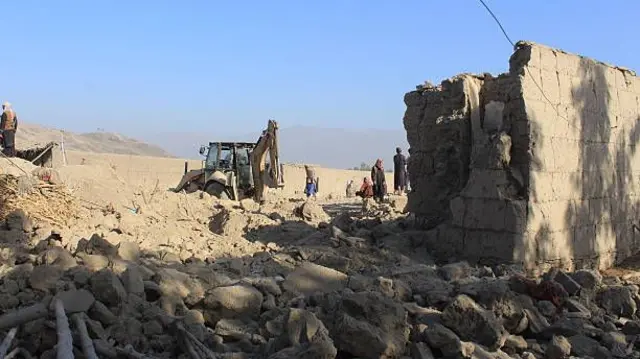 تصویر ویرانههای یک خانه که به وسیله حملات پاکستان ویران شده است.