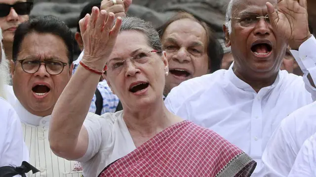 सोनिया गांधी