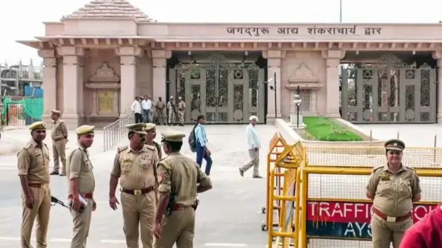ராமர் கோயிலின் ஜெகத்குரு ஆதி சங்கராச்சாரியர் வாசல் (கோப்புப் படம்)
