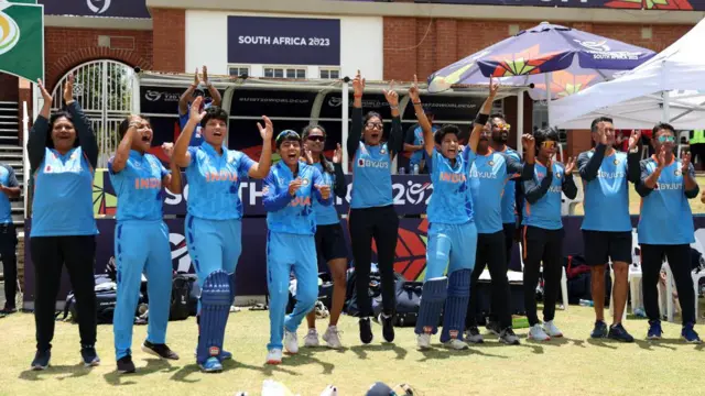 वूमन्स वर्ल्डकप, भारत, इंग्लंड