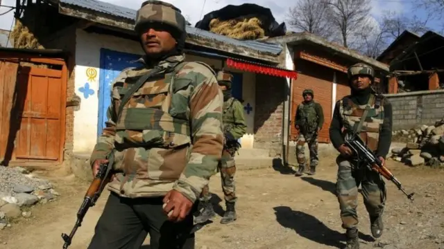 भारत प्रशासित कश्मीर में सुरक्षाबल