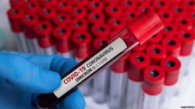 ओमिक्रॉन
