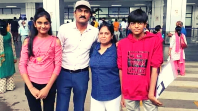 તેજલ પટેલનો પરિવાર કોરોનાના સમયમાં આર્થિક ભીંસમાં આવી ગયો હતો.