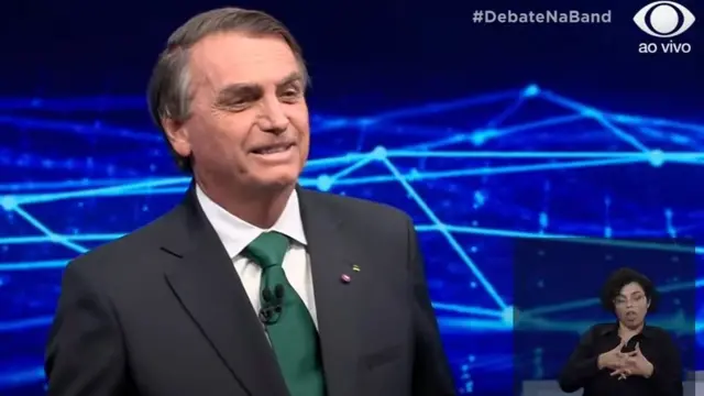 Bolsonaro durante debate na Band