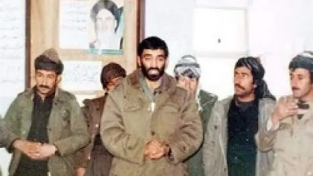 احمد متوسلیان فرمانده لشکر ۲۷ محمدرسول الله بود. گفته می شود او با محسن رضایی فرمانده وقت سپاه اختلافاتی داشته است