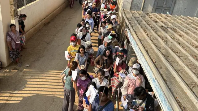 Myanmar-Thailand border Gate