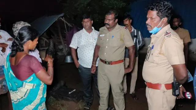 பாலியல் வன்கொடுமை செய்த தந்தை: குத்திக்கொன்ற 17 வயது மகள்