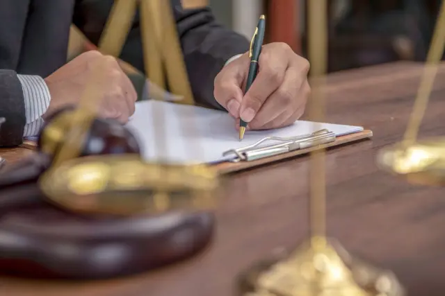 సివిల్ కోర్టు