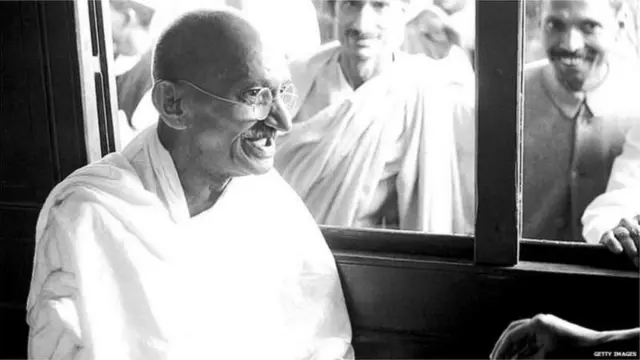 महात्मा गांधी
