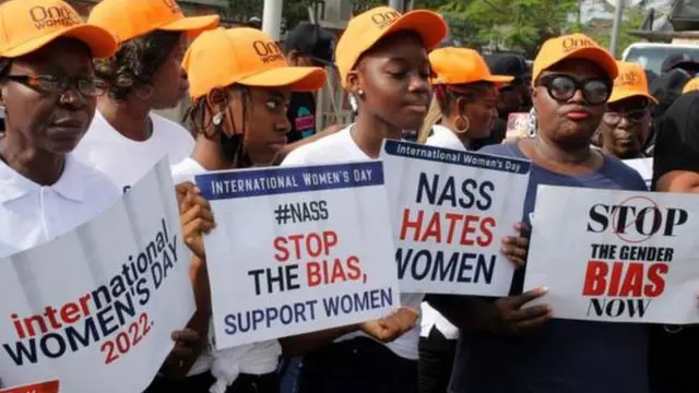 Ụmụnwaanyị Naijri