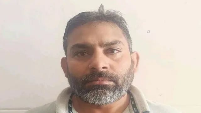 બીબીસી ગુજરાતી, ગુજરાત, સુરત, પોલીસ, બંદૂક માટે ઑલ ઇન્ડિયા લાઇસન્સ, બંદૂક