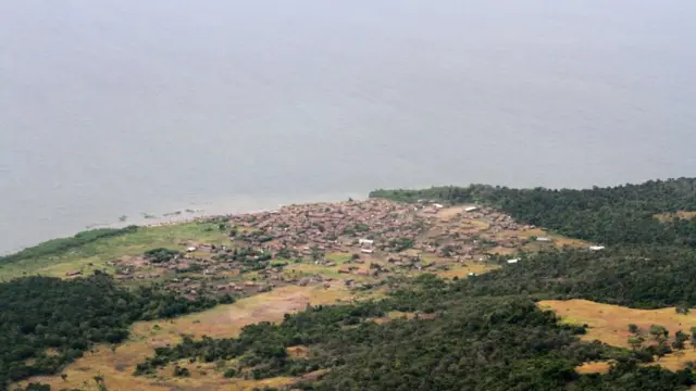 Virunga Ulusal Parkı'ndaki yasa dışı balıkçılık faaliyetleri