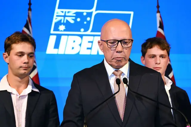 Petter Dutton reconoce aplastante derrota