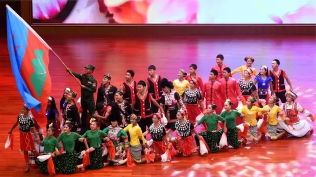 'ဝ' တပ်ဖွဲ့က စင်ပြိုင်အစိုးရ၊ စင်ပြိုင်တပ်မတော်အနေနဲ့ ဆောင်ရွက်နေတယ်လို့ အစိုးရတပ်မတော်က မကြာခင်က စွပ်စွဲထားခဲ့