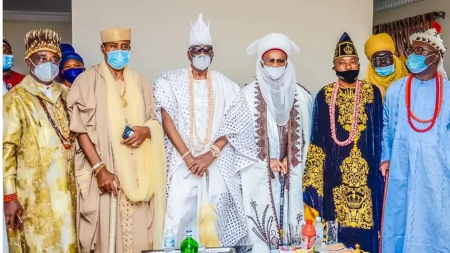 Awọn Ọba alaye ṣabẹwo si ilu Eko