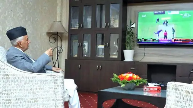 नेपाल र भारतको खेल हेर्दै राष्ट्रपति रामचन्द्र पौडेल